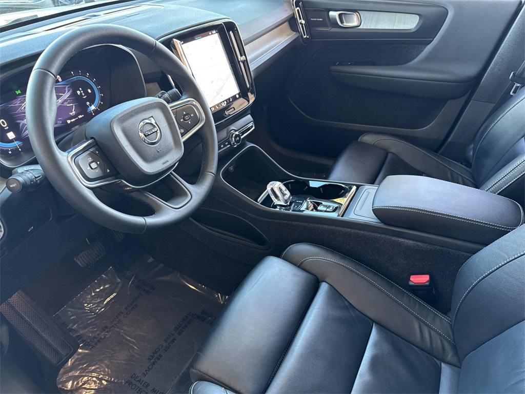 used 2023 Volvo XC40 car, priced at $29,991