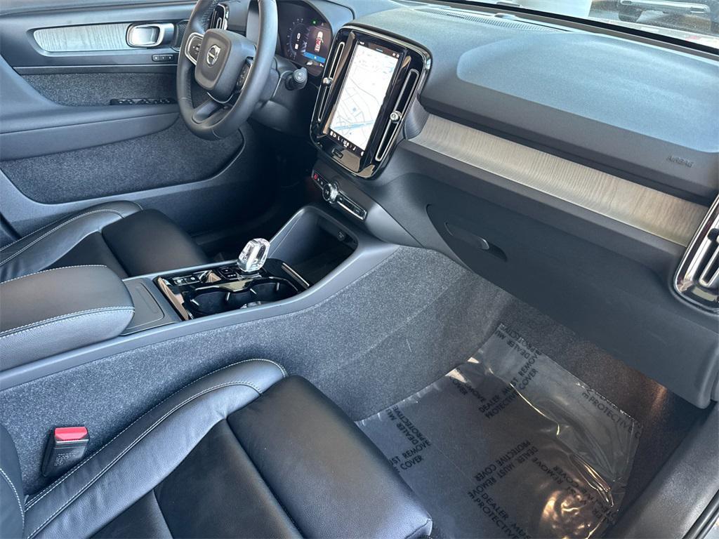 used 2023 Volvo XC40 car, priced at $29,991