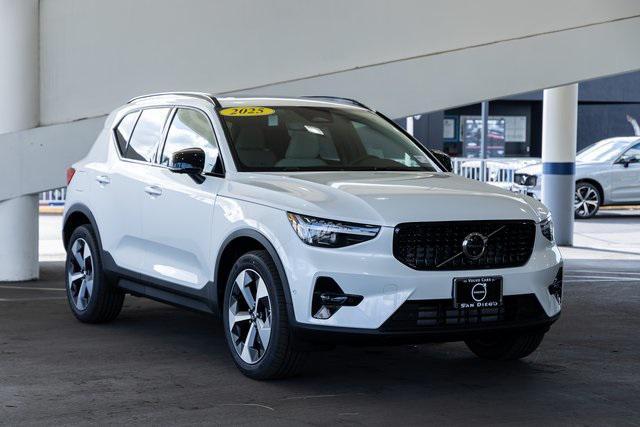 new 2025 Volvo XC40 car, priced at $48,315