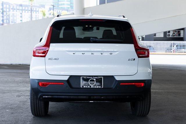 new 2025 Volvo XC40 car, priced at $48,315