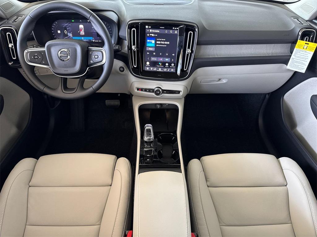 new 2026 Volvo XC40 car, priced at $51,170
