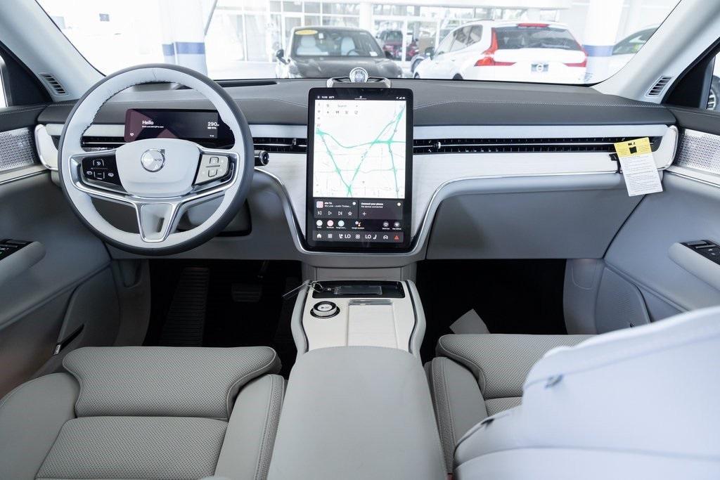 new 2025 Volvo EX90 car, priced at $95,010