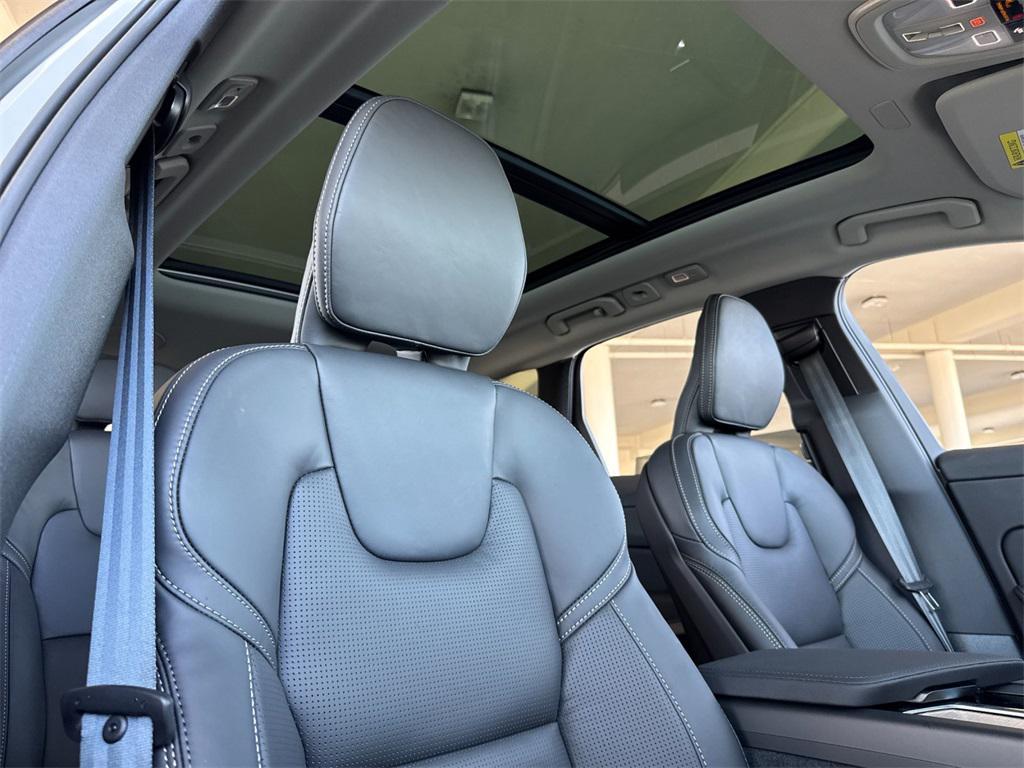 new 2026 Volvo XC60 car, priced at $67,500