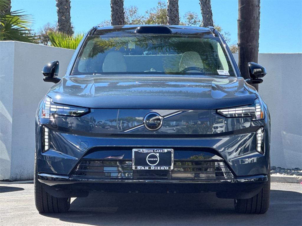 new 2025 Volvo EX90 car, priced at $97,645