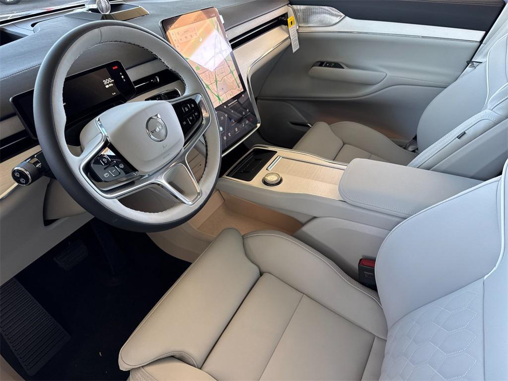 new 2025 Volvo EX90 car, priced at $97,645