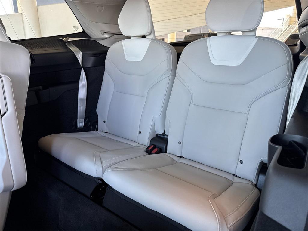 new 2025 Volvo EX90 car, priced at $97,645