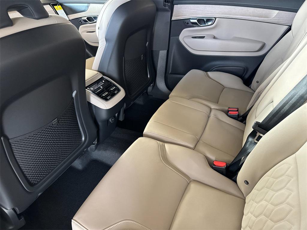 new 2026 Volvo XC90 car, priced at $71,825