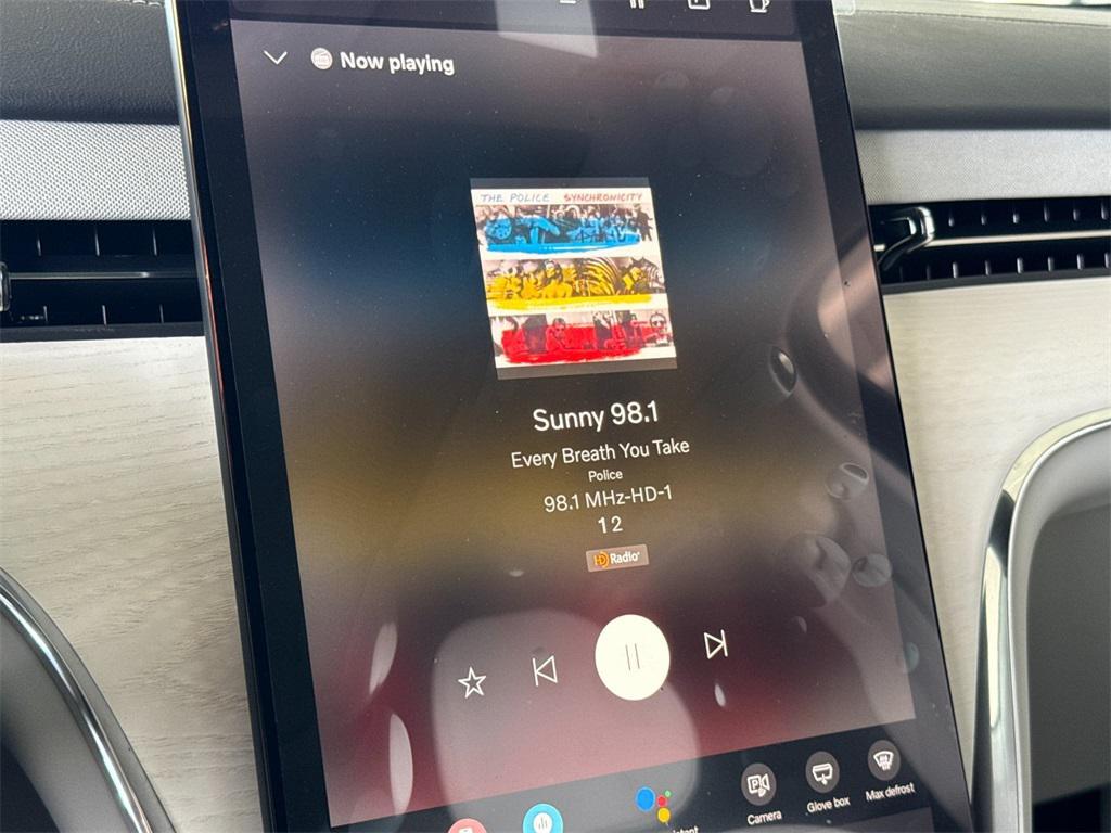 new 2025 Volvo EX90 car, priced at $91,025