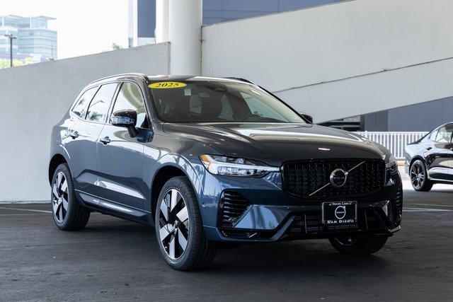 new 2025 Volvo XC60 Plug-In Hybrid car, priced at $66,235