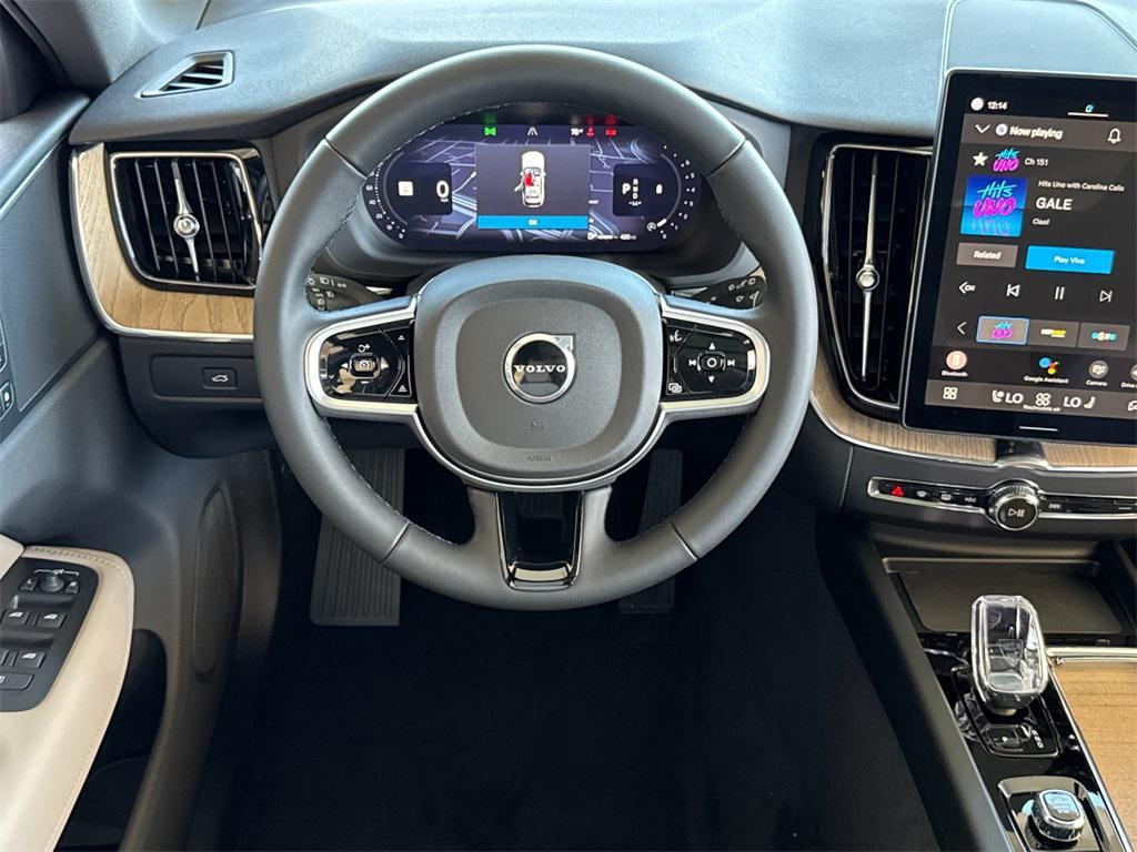 new 2026 Volvo XC60 car, priced at $58,425