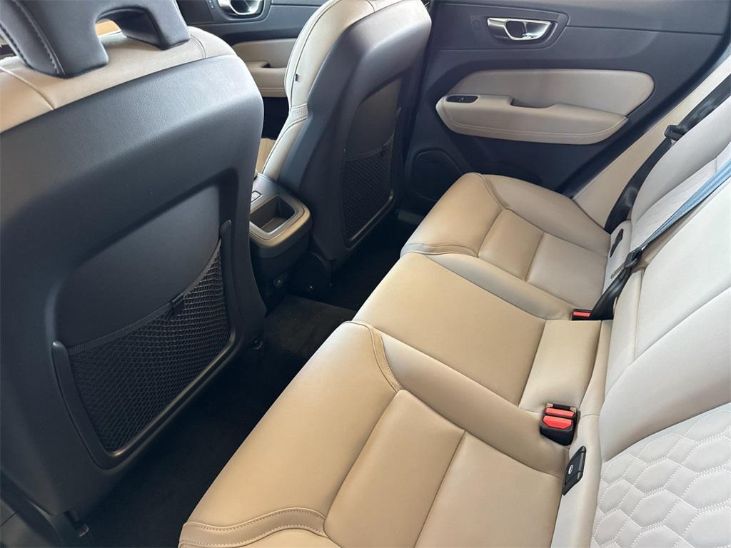 new 2026 Volvo XC60 car, priced at $58,425