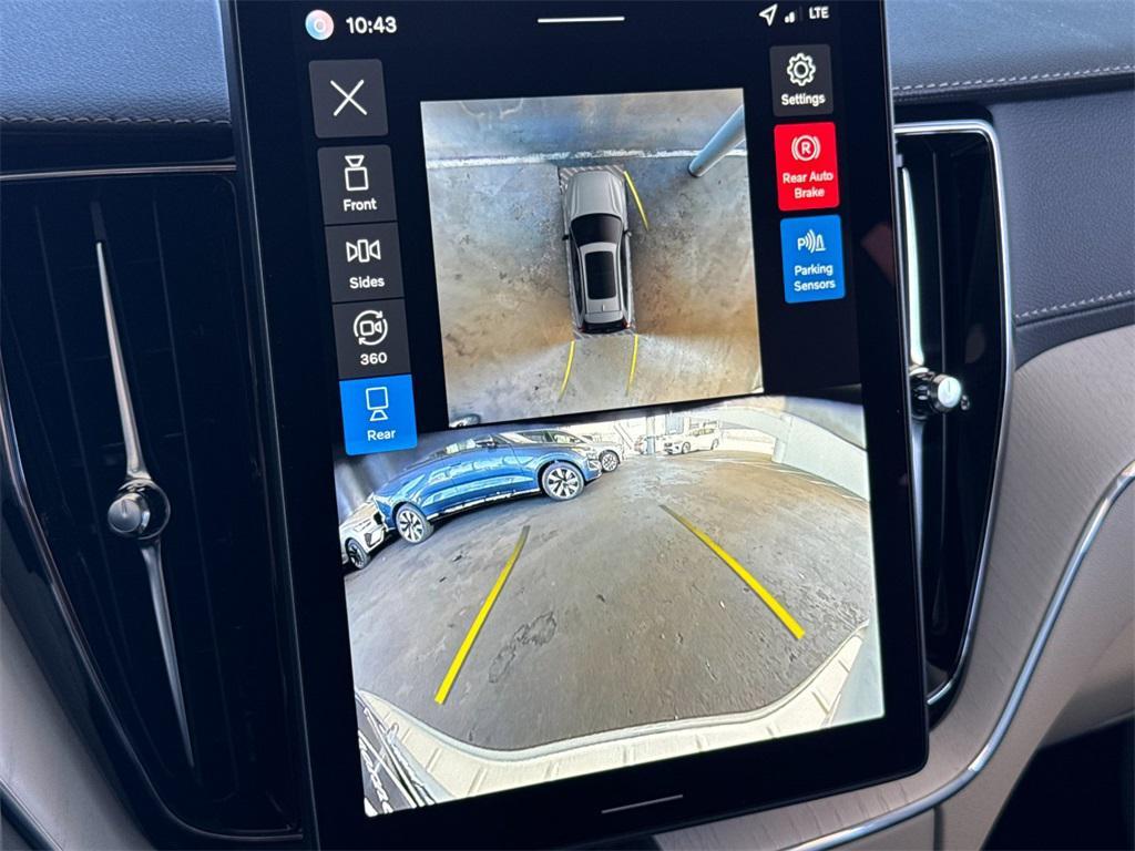 new 2026 Volvo XC60 car, priced at $64,375