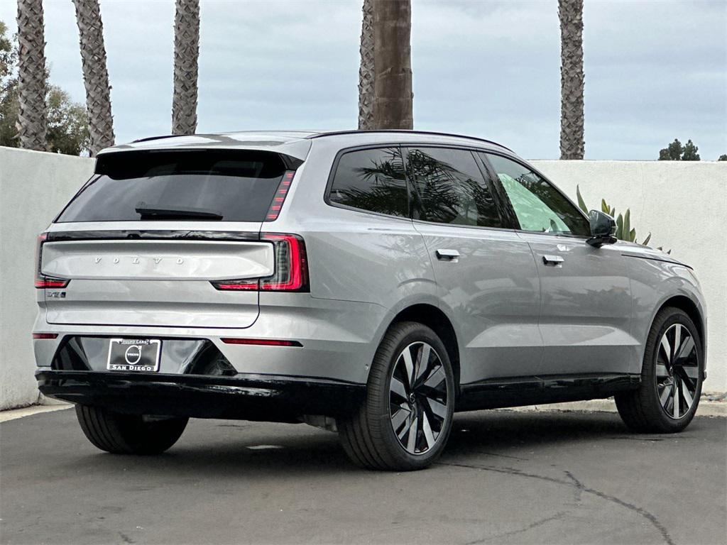 new 2025 Volvo EX90 car, priced at $86,875