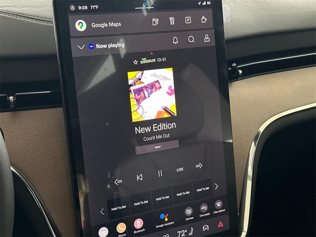 new 2025 Volvo EX90 car, priced at $86,875