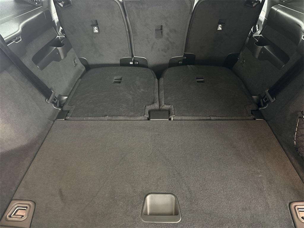 new 2025 Volvo EX90 car, priced at $86,875