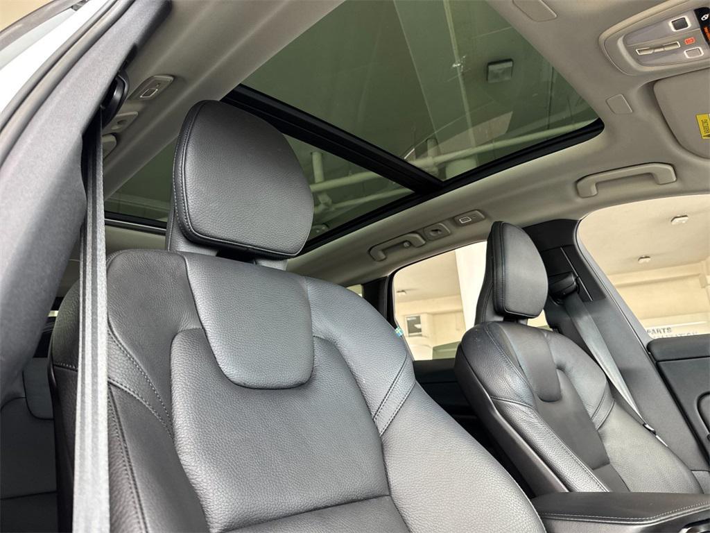 used 2023 Volvo XC60 car, priced at $36,992
