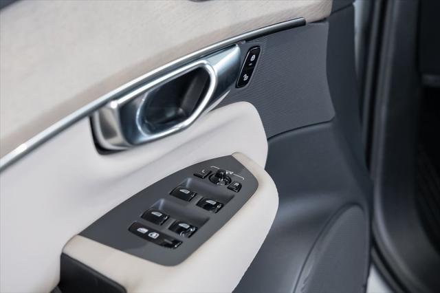 new 2025 Volvo XC90 car, priced at $61,930