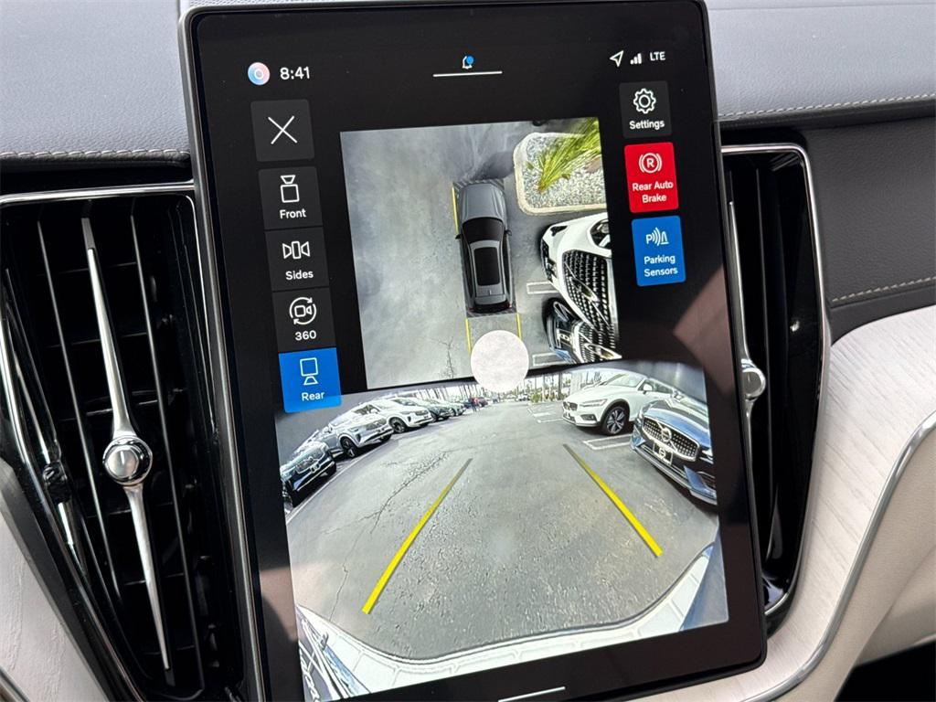 new 2026 Volvo XC60 car, priced at $64,375