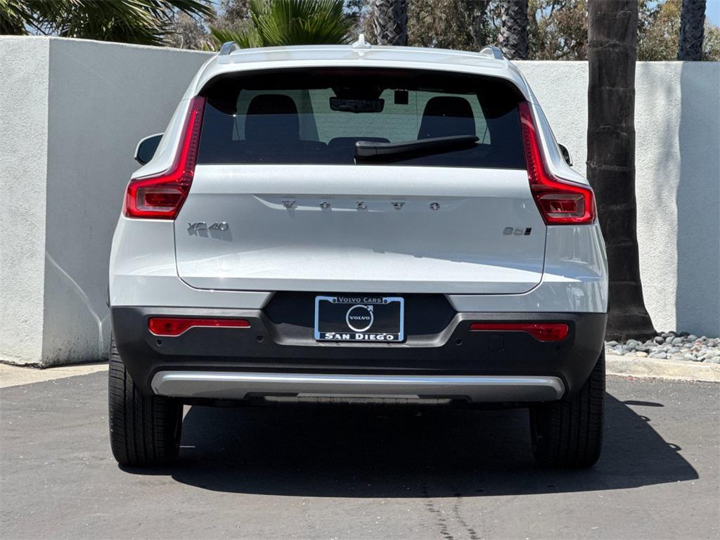 new 2025 Volvo XC40 car, priced at $47,030