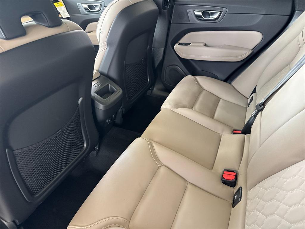 new 2026 Volvo XC60 car, priced at $59,420