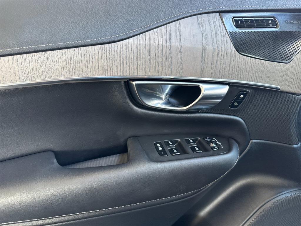 used 2021 Volvo XC90 car, priced at $36,792