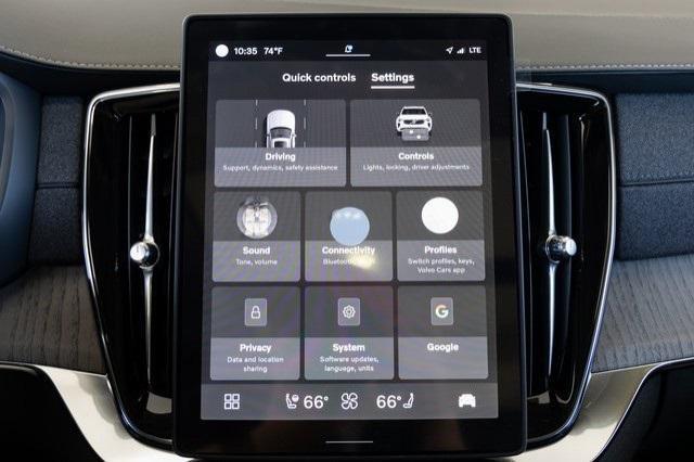 new 2025 Volvo XC90 car, priced at $75,680