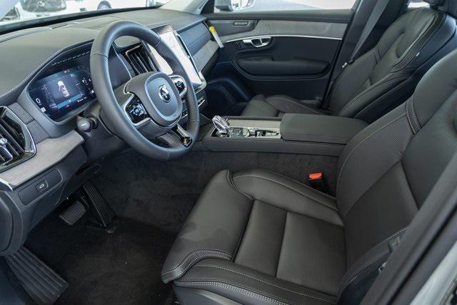 new 2025 Volvo XC90 car, priced at $75,680