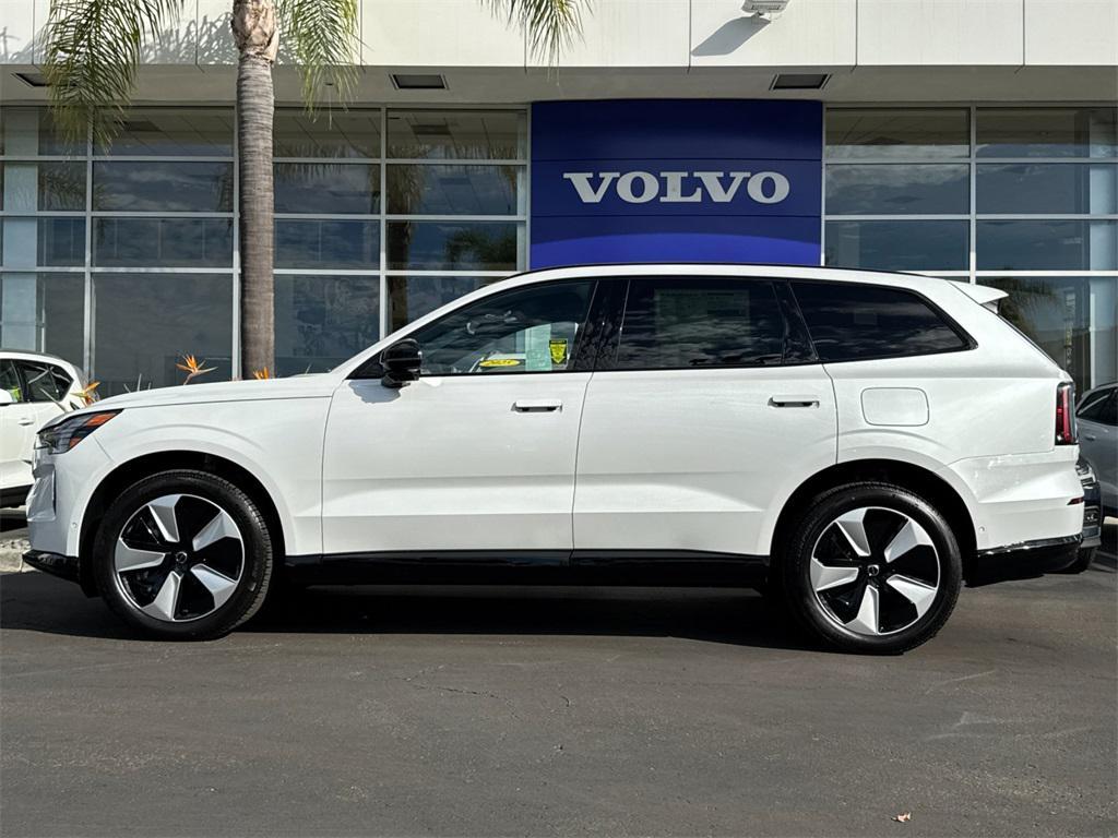new 2025 Volvo EX90 car, priced at $88,025