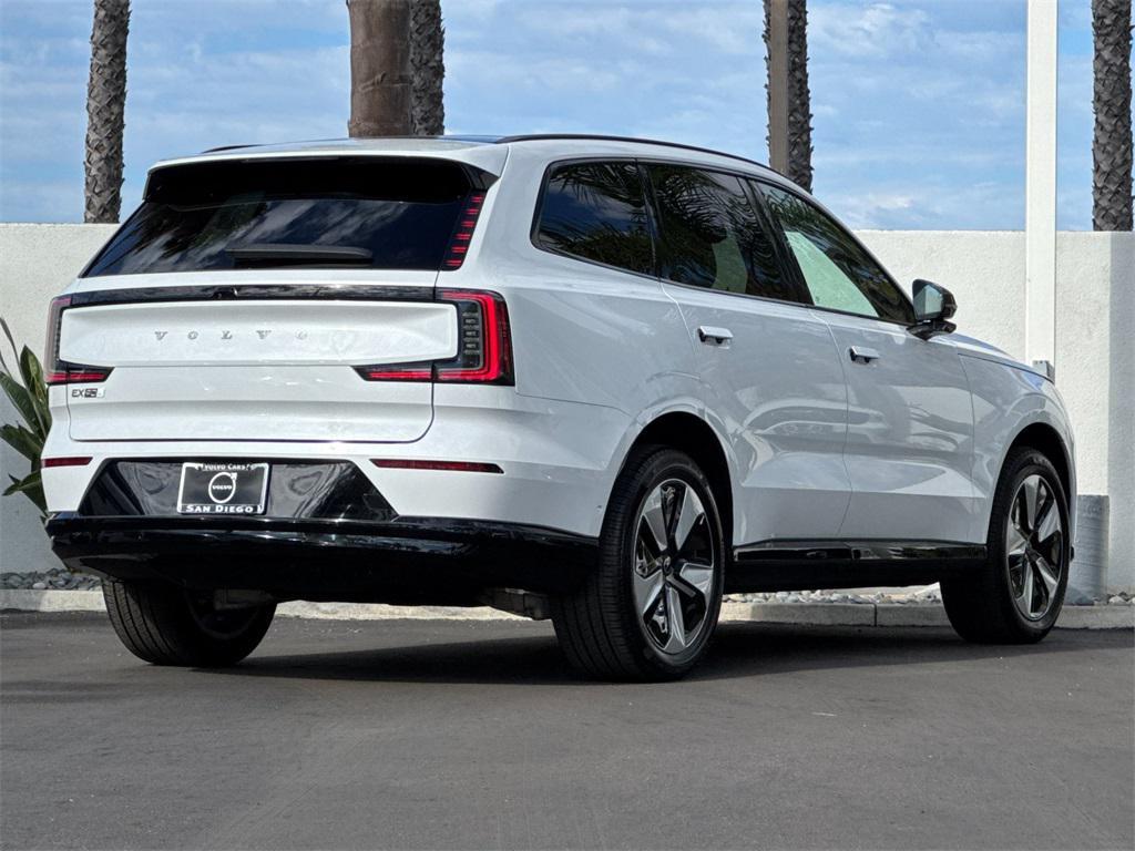 new 2025 Volvo EX90 car, priced at $88,025