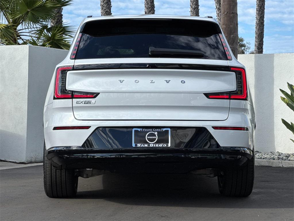 new 2025 Volvo EX90 car, priced at $88,025