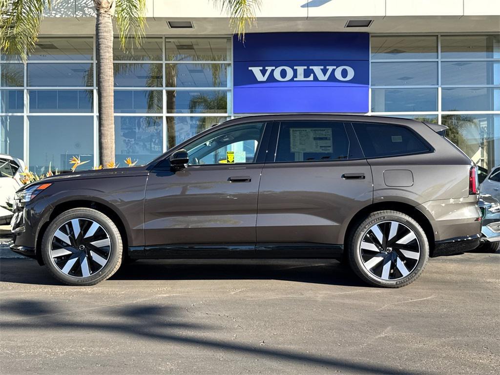 new 2025 Volvo EX90 car, priced at $83,325