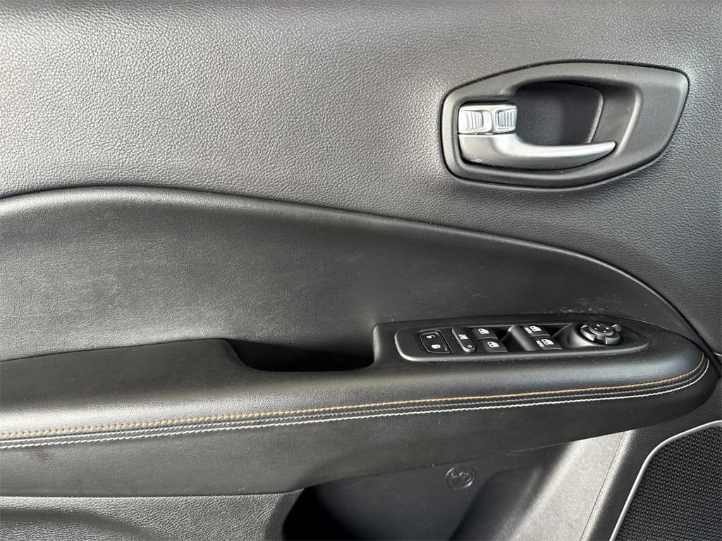 used 2018 Jeep Compass car, priced at $13,791