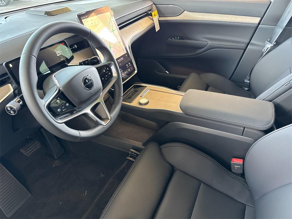 new 2025 Volvo EX90 car, priced at $87,665