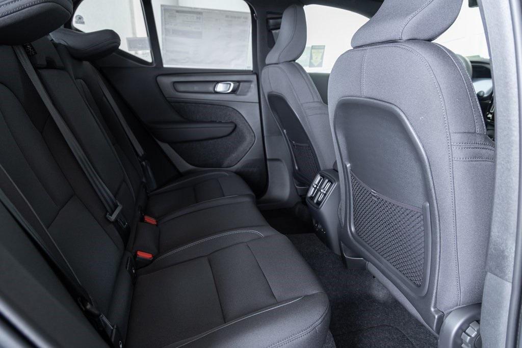 new 2025 Volvo EX40 car, priced at $57,990