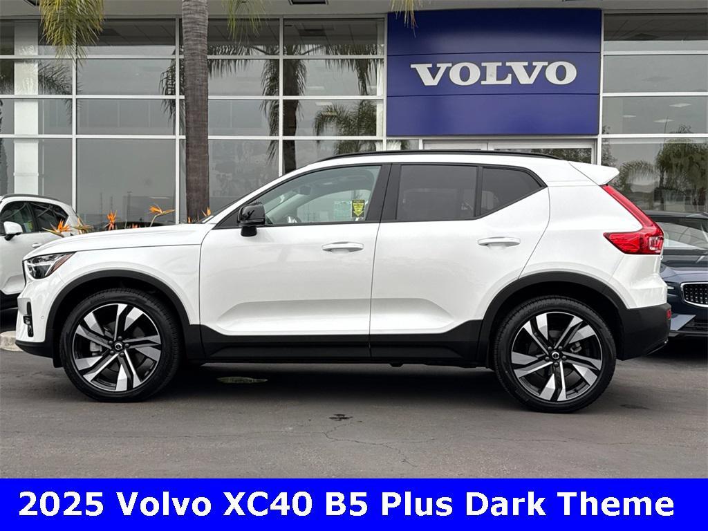 used 2025 Volvo XC40 car, priced at $35,791