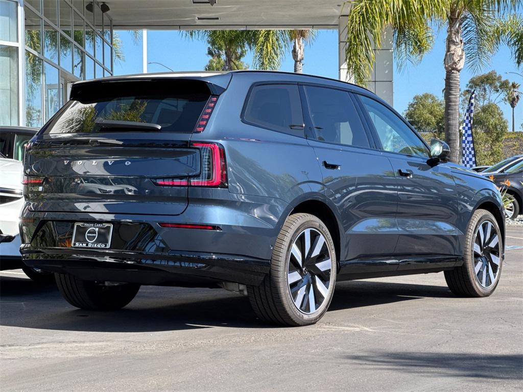 new 2025 Volvo EX90 car, priced at $84,025