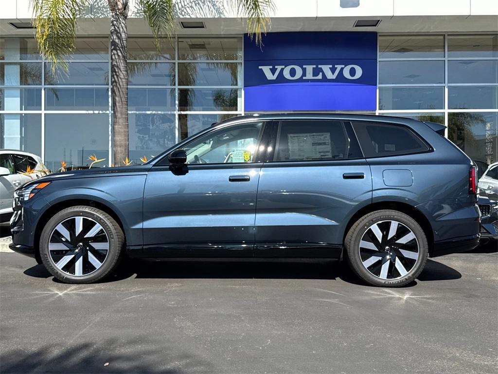 new 2025 Volvo EX90 car, priced at $84,025
