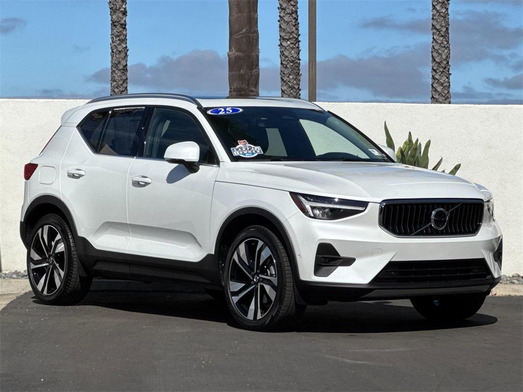 used 2025 Volvo XC40 car, priced at $34,792
