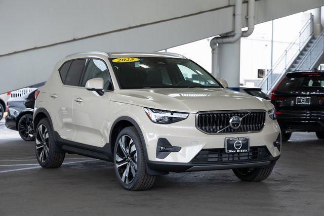 new 2025 Volvo XC40 car, priced at $50,415