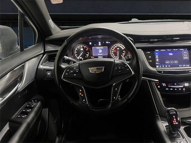 used 2023 Cadillac XT5 car, priced at $38,492