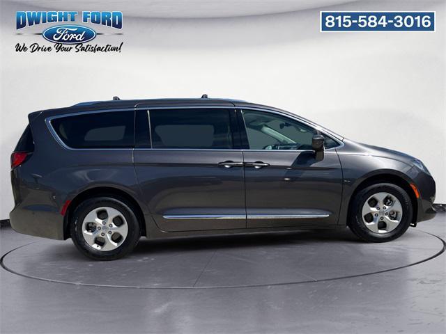 used 2017 Chrysler Pacifica car, priced at $17,493