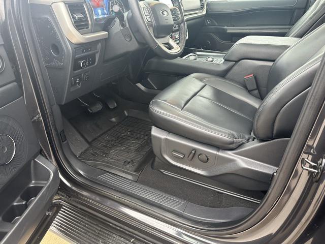 used 2024 Ford Expedition car, priced at $60,988