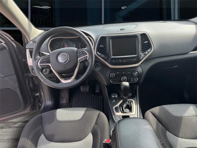 used 2018 Jeep Cherokee car, priced at $15,488
