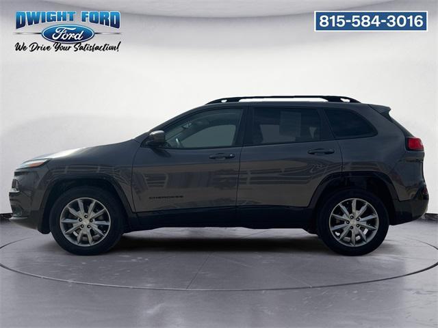 used 2018 Jeep Cherokee car, priced at $13,900