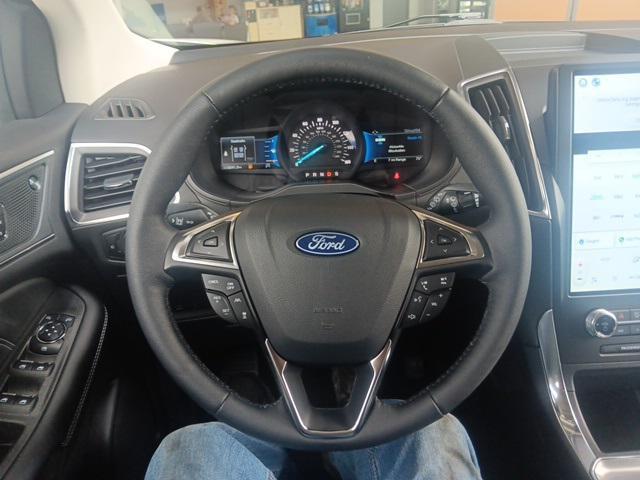 used 2024 Ford Edge car, priced at $42,998