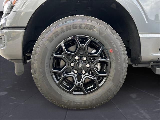 new 2025 Ford F-150 car, priced at $57,580