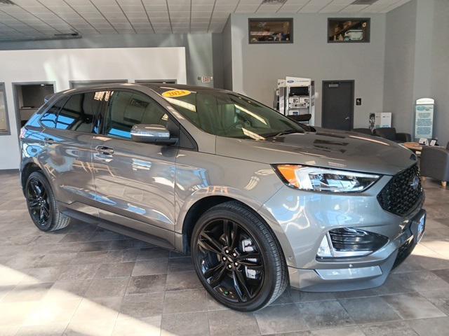 used 2024 Ford Edge car, priced at $43,888