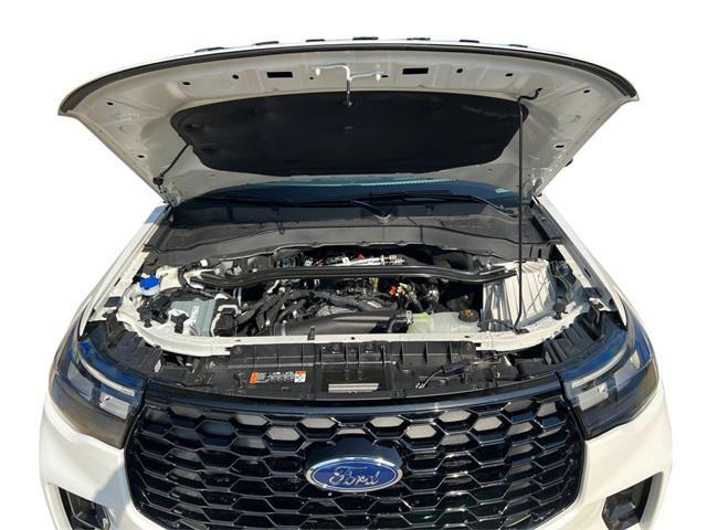 new 2025 Ford Explorer car, priced at $51,605