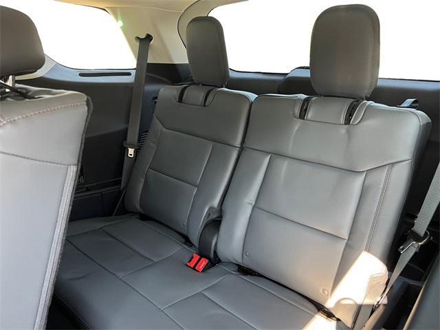 new 2025 Ford Explorer car, priced at $44,498