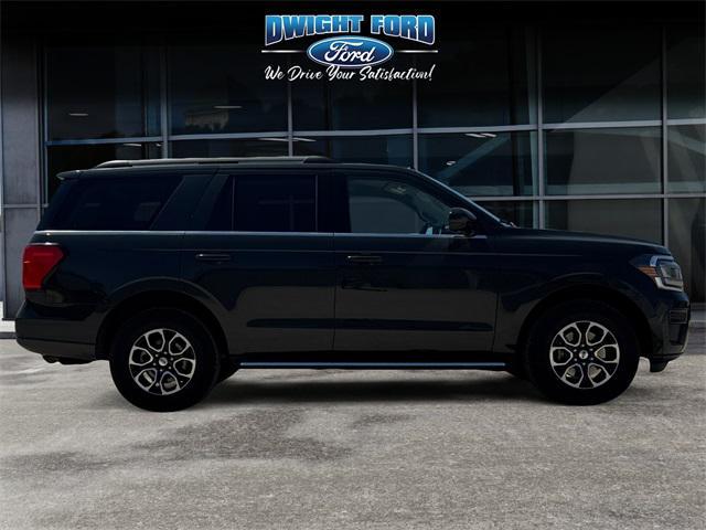 used 2022 Ford Expedition car, priced at $36,995